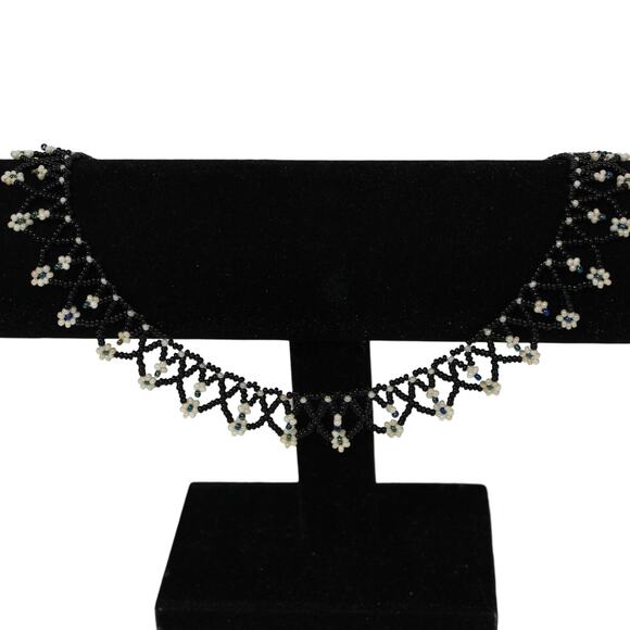 Handmade Collar Length Beaded Necklace Black & Cream - Picture 2 of 8